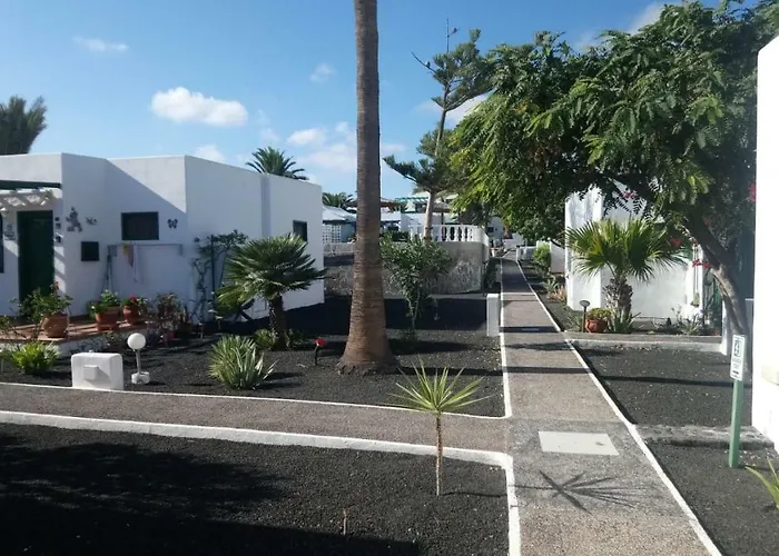 Dalai - Pool View- Good Wifi דירה